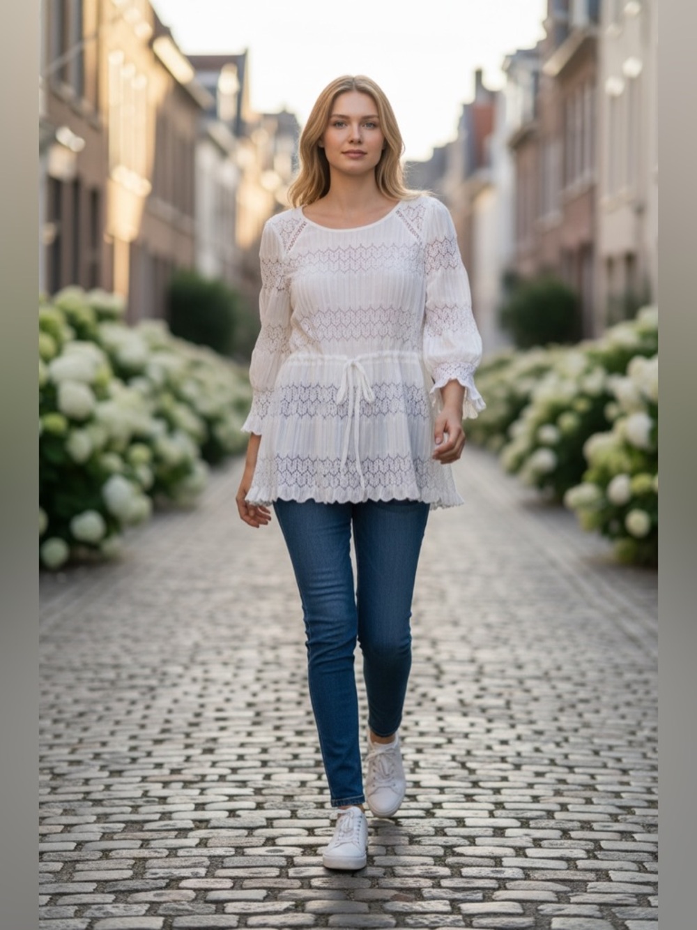 Free People‎ White Lace Boho Tunic Top Women Large Bell Sleeve Peplum